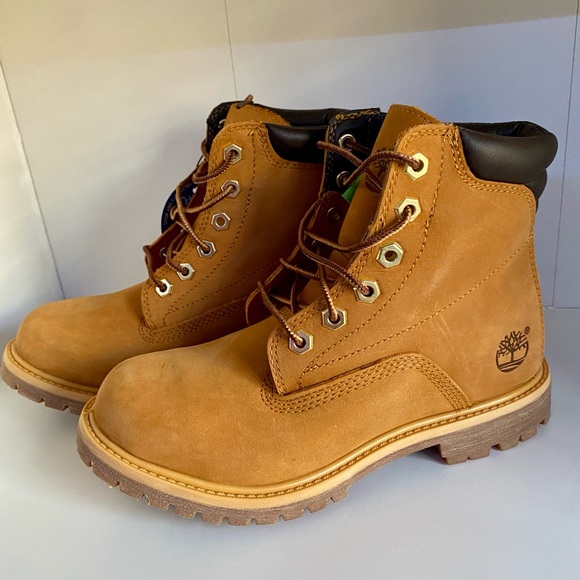 🧡💛TIMBERLAND PREMIUM WOMEN’S BOOTS/ WATERPROOF,SIZE 6,COLOR WHEAT NUBUCK/ BRA… - Picture 1 of 13